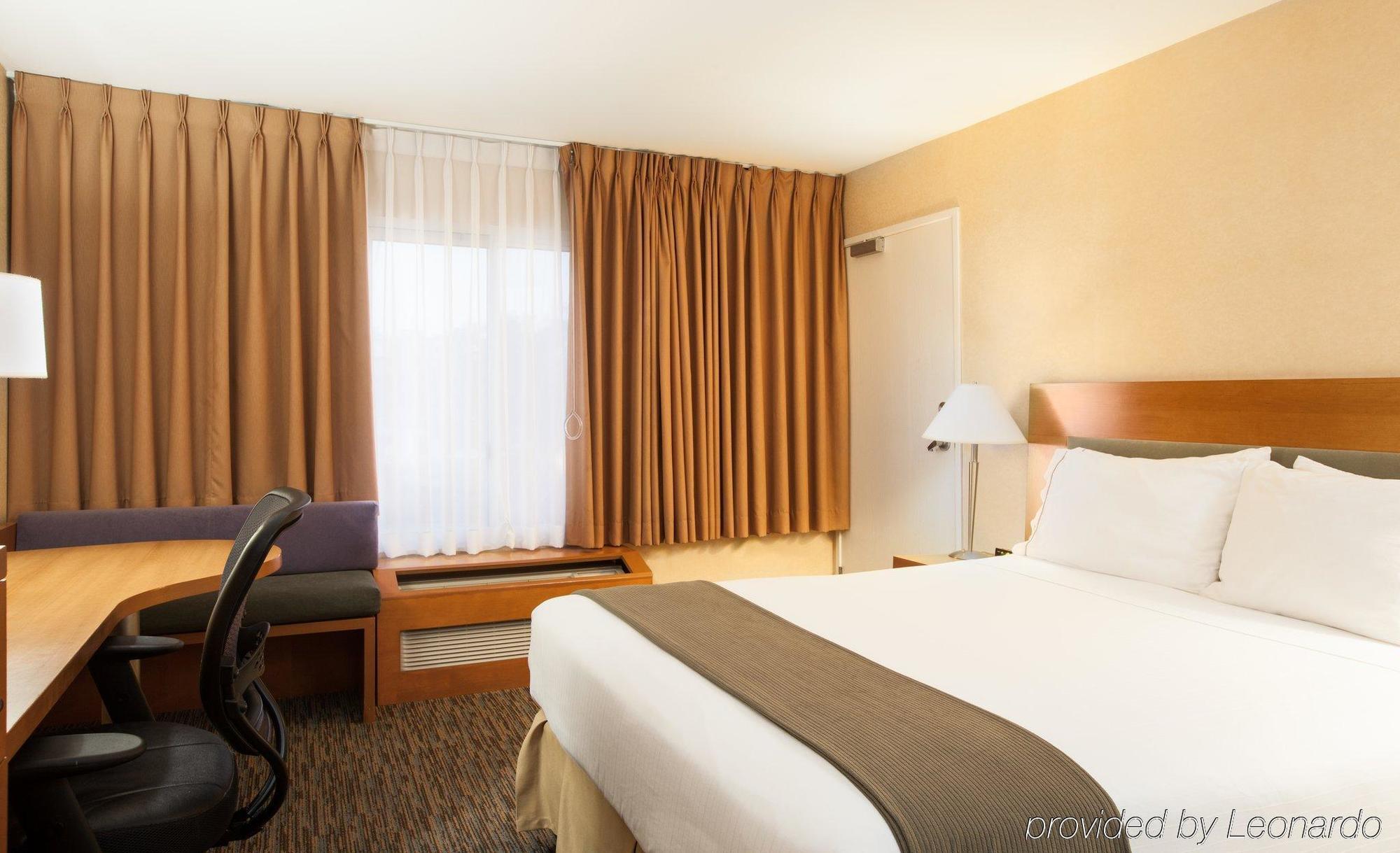 Holiday Inn Express West Los Angeles By Ihg Exteriör bild