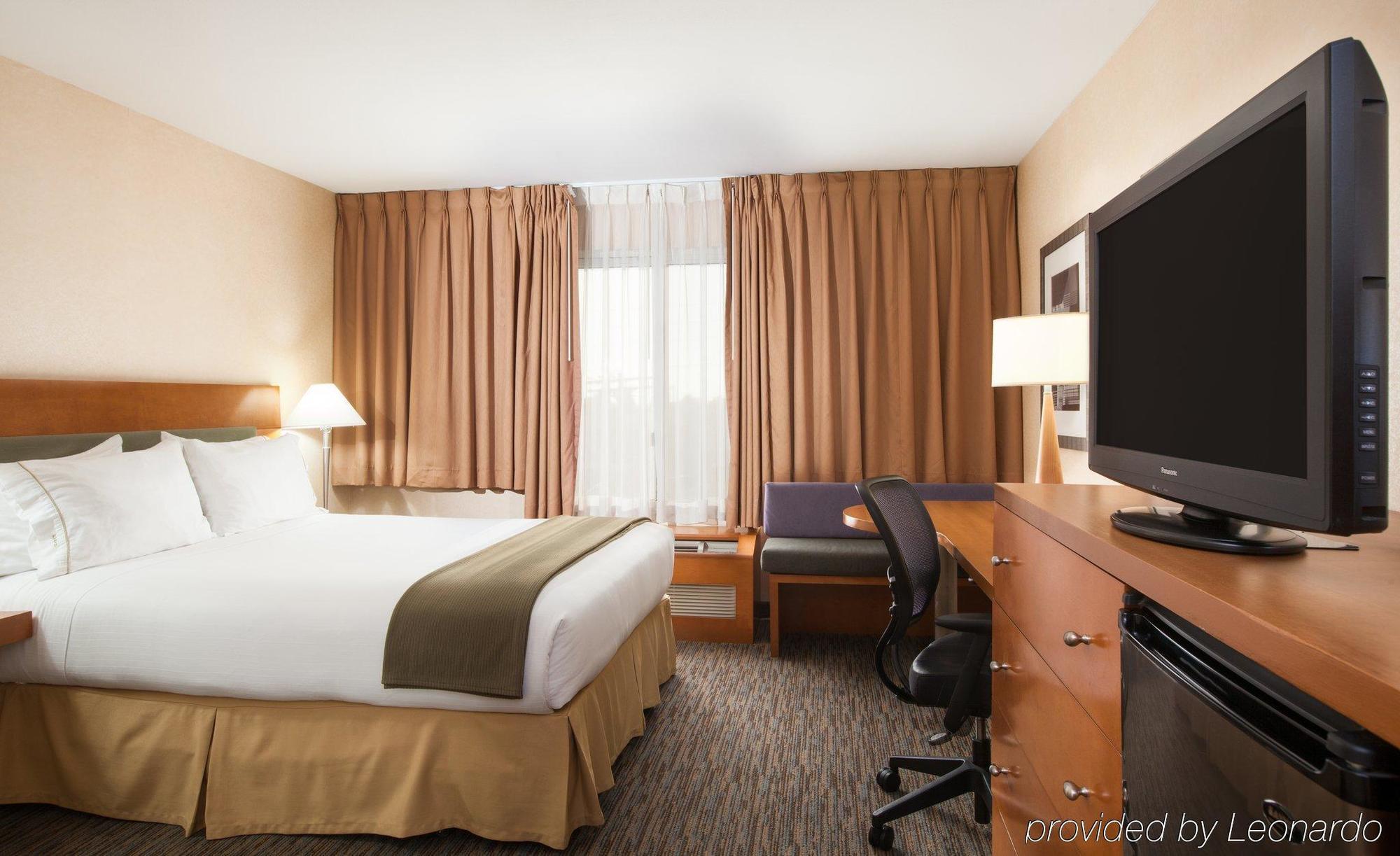Holiday Inn Express West Los Angeles By Ihg Exteriör bild