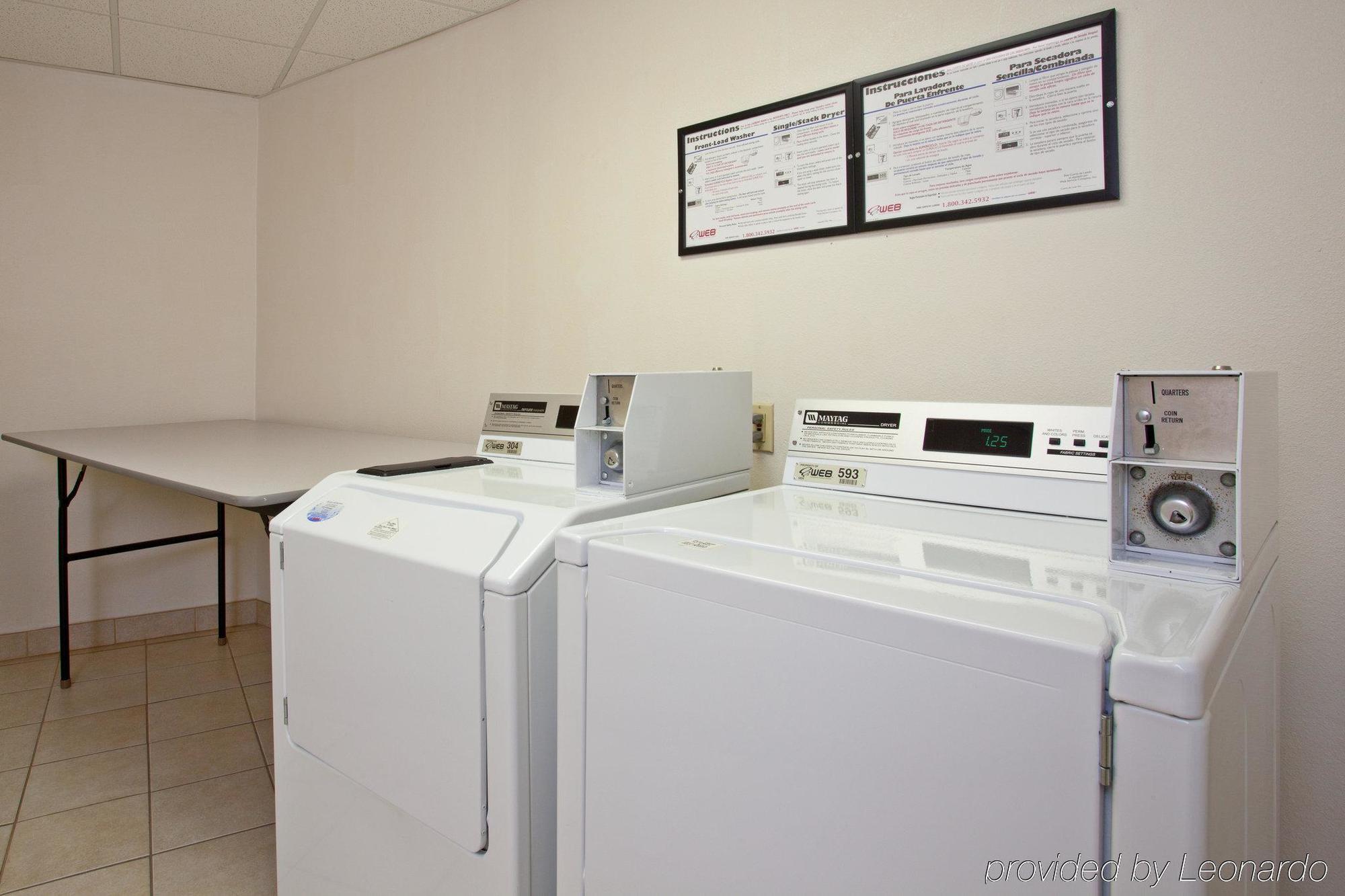 Holiday Inn Express West Los Angeles By Ihg Exteriör bild