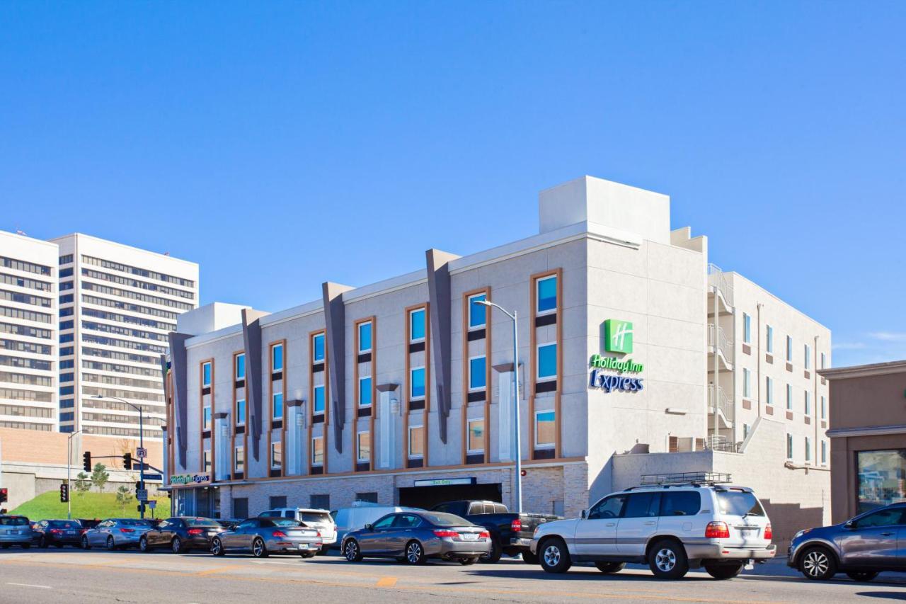 Holiday Inn Express West Los Angeles By Ihg Exteriör bild